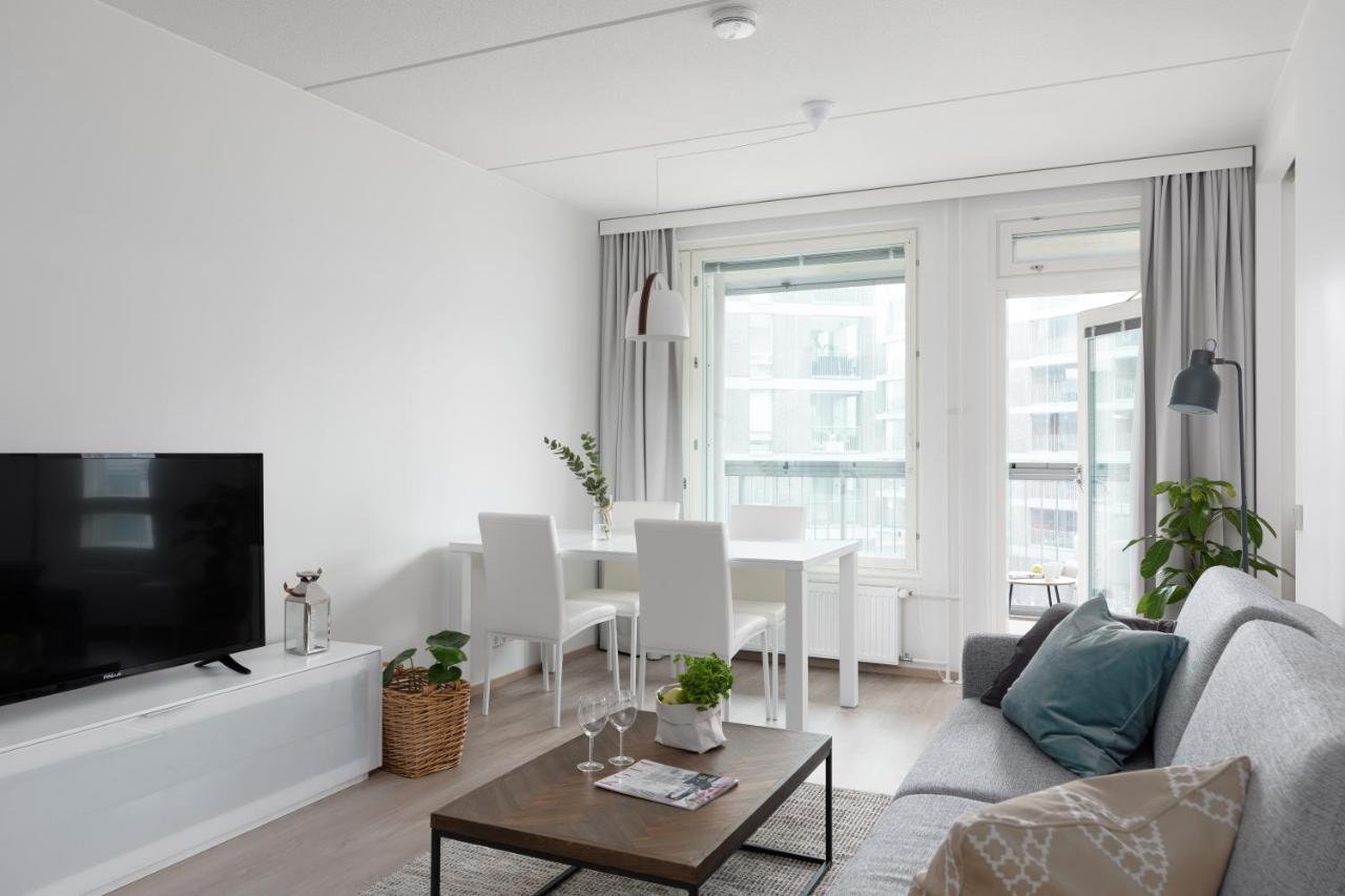 SleepWell Apartments Malaga Helsinki Buitenkant foto