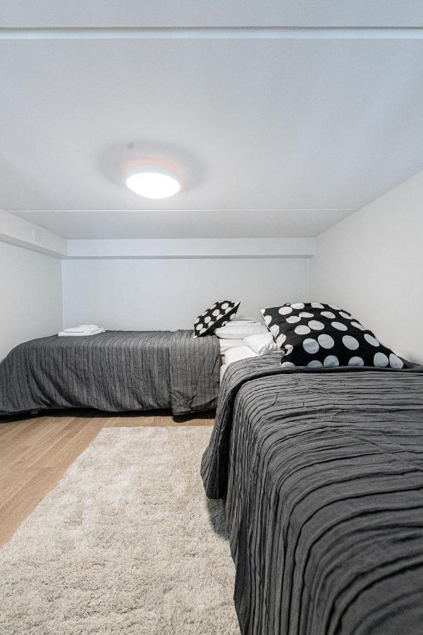 SleepWell Apartments Malaga Helsinki Buitenkant foto