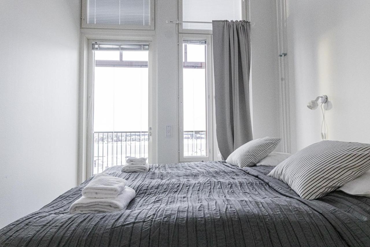 SleepWell Apartments Malaga Helsinki Buitenkant foto
